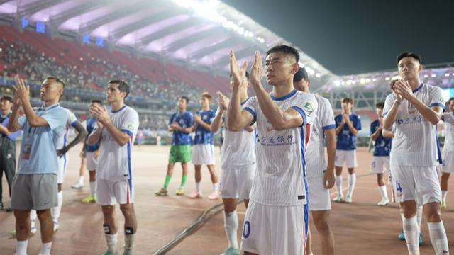 遭保级球队绝杀,刺刀见红的赛程申花续航力还剩多少